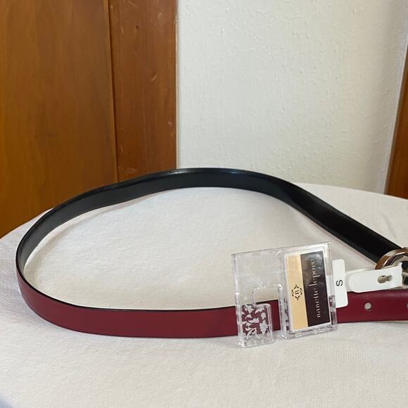 Nanette Lepore Cherry Red 3/4” Wide Belt Reversible to Black Silver Buckle 34” L - Picture 3 of 8
